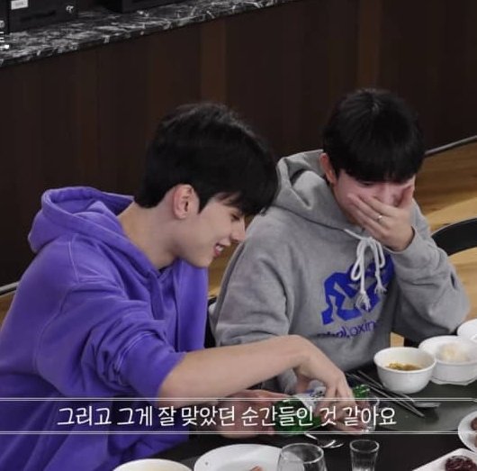 myeonzart's tweet photo. Q: what kind of day was today?

yesterday we played board games together, and today we hung out, so i think we’ve gotten a lot closer. now it feels like more than just friends.

Q: my #1 crush today?
taichi
#HisMan4 https://t.co/qCgzjqtMnH