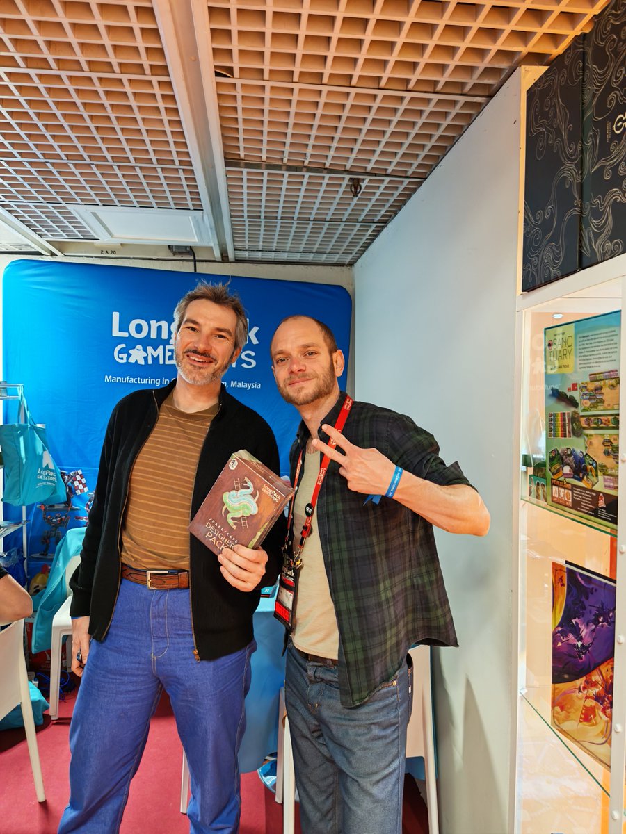 LongPack Games tweet media