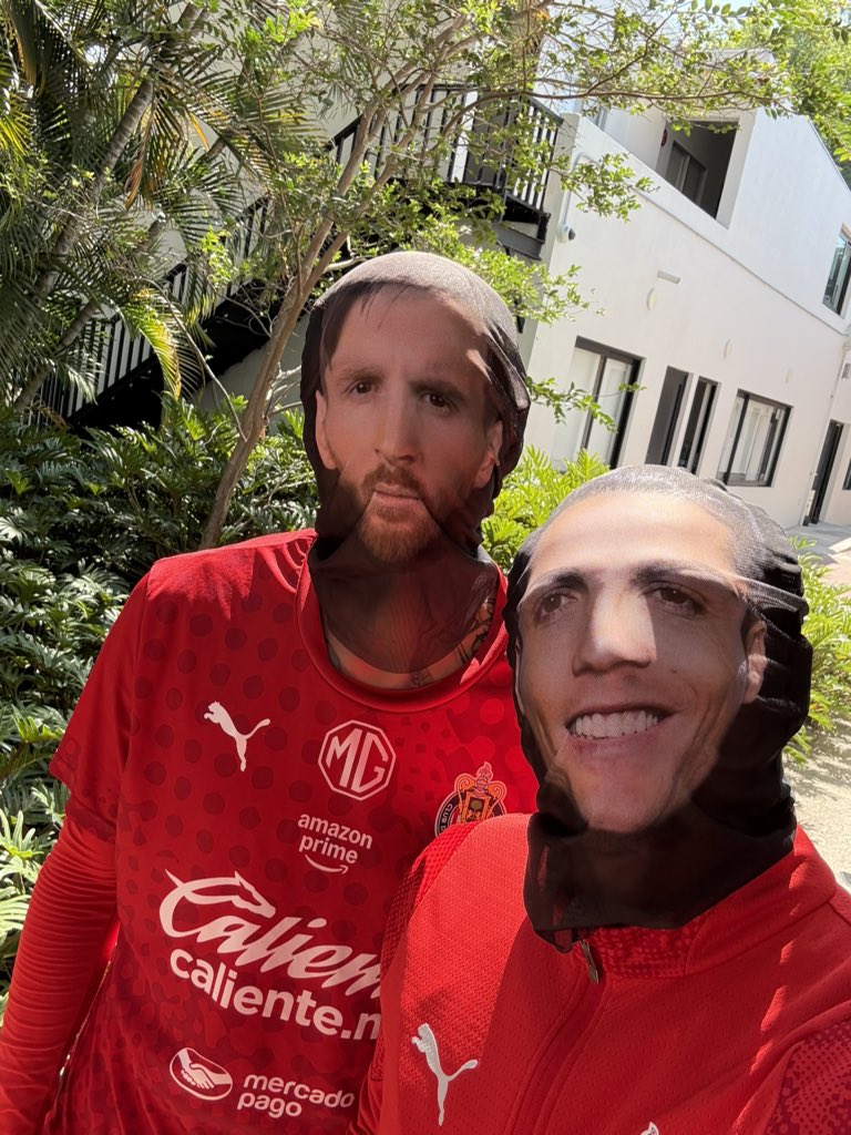 CHIVAS tweet media