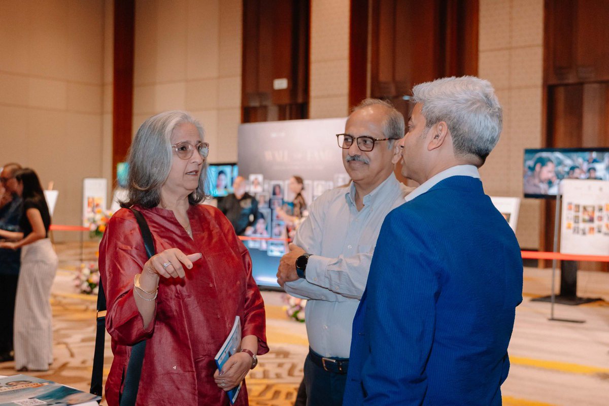 India in Bali tweet media