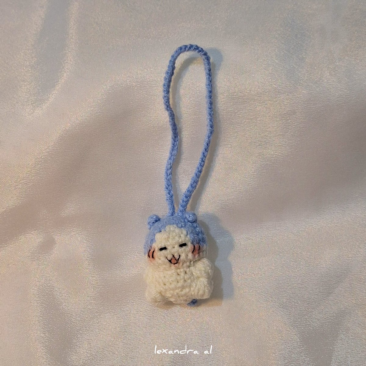 lexa_ndraal's tweet photo. ☆Chiikawa keychain
☆Momonga keychain
☆Hachiware keychain
☆Kuri-manju keychain https://t.co/Cy59wxoRb8