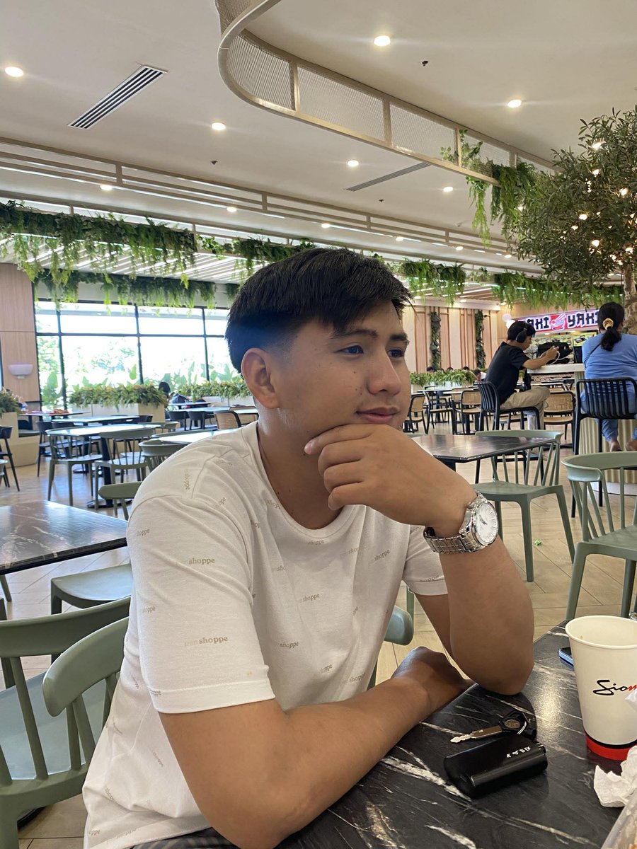 Horizon_Lawrence tweet media