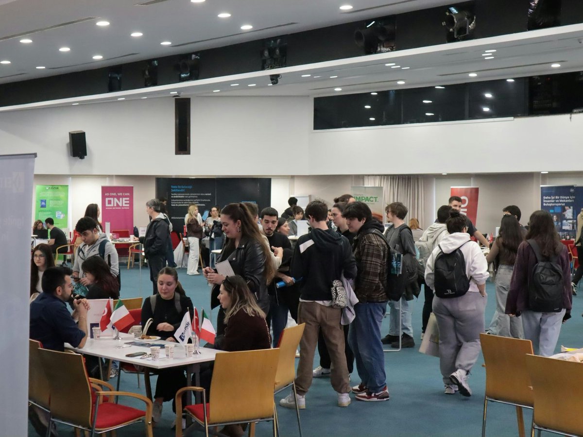 MAT_LSS's tweet photo. MAT’s HR team attended Career Days ’26, organized by İzmir University of Economics, which brought together 119 participating companies.

We sincerely thank İzmir University of Economics for organizing this event.

#CareerDays26 #IzmirUniversityofEconomics #WhatTheMATIsGoingOn https://t.co/vifQpG3bOH