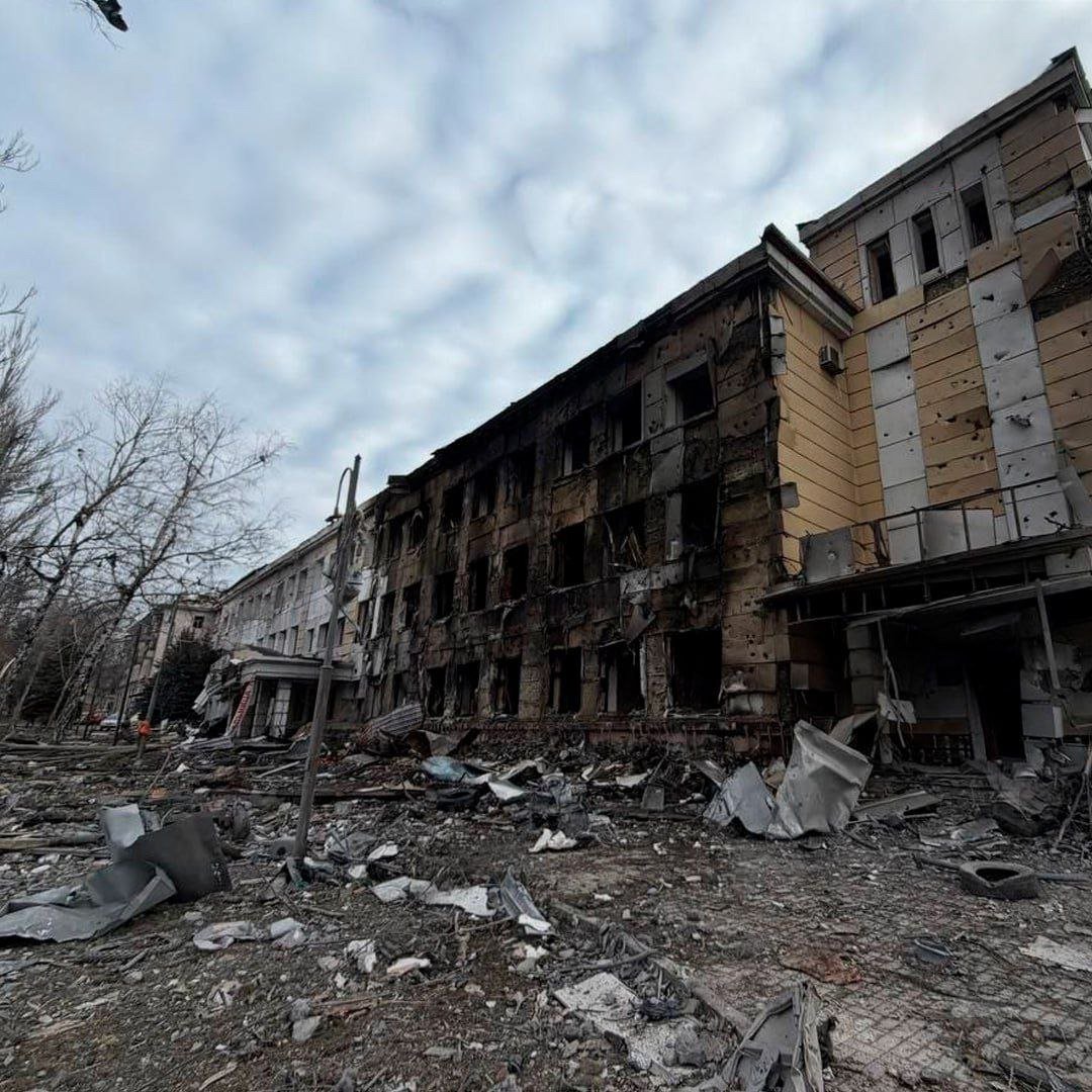 Советский, злой, твой tweet media