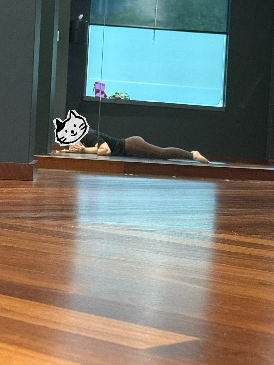 Yvonne Long tweet media