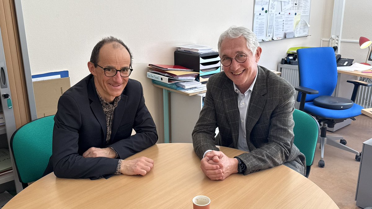 À Deux-Grosnes, un projet ambitieux pour la réussite des jeunes.

Rencontre hier avec M. Michel, proviseur du collège Mont Saint-Rigaud, autour de la vie de l’établissement et du futur internat d’excellence du Rhône, dont l’ouverture est prévue à la rentrée 2026.