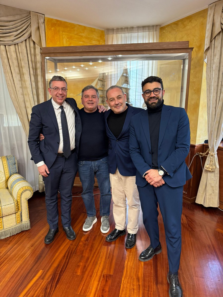 #Campania #Consiglio #Regione eletto ufficio di presidenza III Commissione Speciale per Emergenza Bradisismo, Risorse del Mare e Grandi Eventi Presidente Massimo Grimaldi, Vice presidente Salvatore Madonna, Segretario, Andrea Volpe.