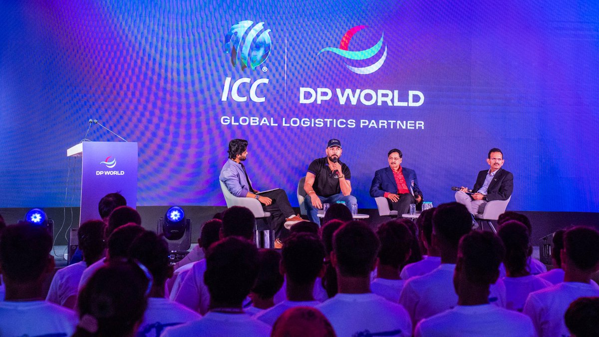 DP World India tweet media