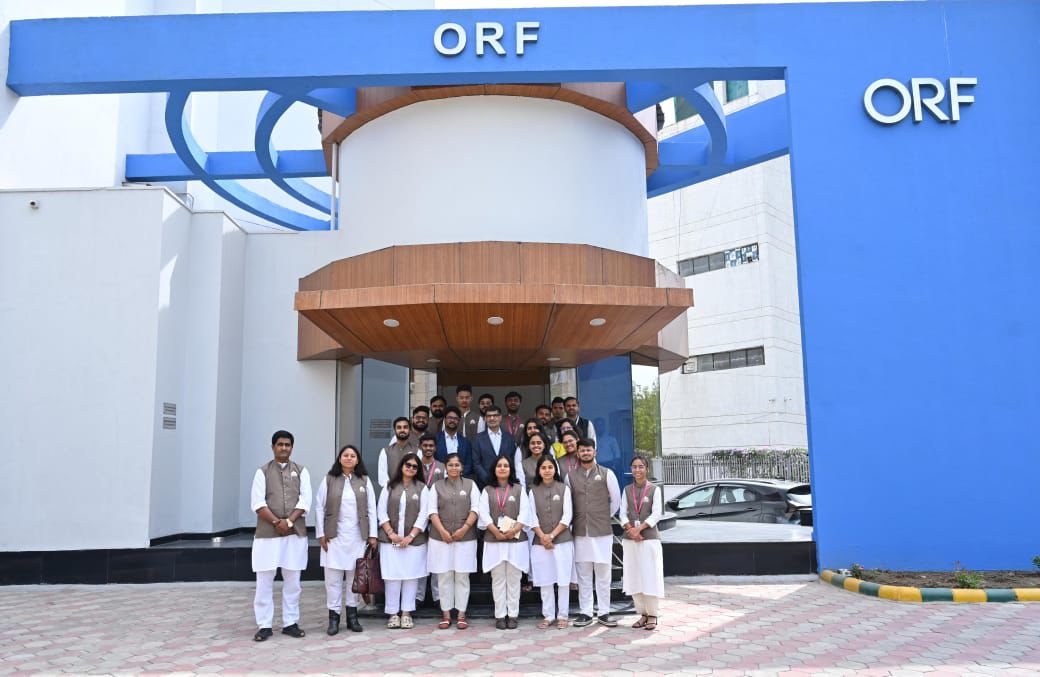 mit_sog's tweet photo. MPG 21st Batch of MIT-SOG met Dr. @samirsaran , President of @orfonline , during the Delhi Study Tour. Discussion focused on the Indo-Pacific shift, AI and governance, and India’s evolving global strategy.
@ORFMumbai
#MITSOG #DelhiStudyTour #Geopolitics https://t.co/MQuY6d34xc