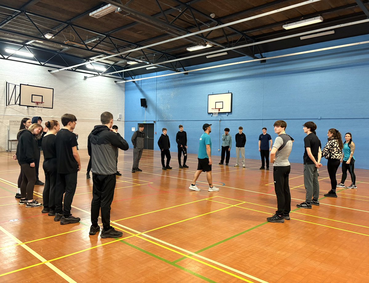 Cronton College tweet media