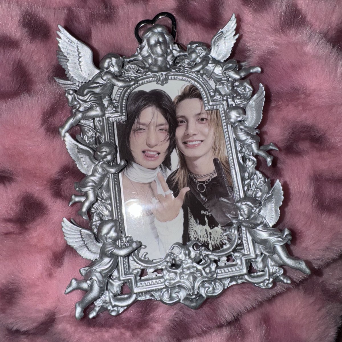 완。。♥ tweet media