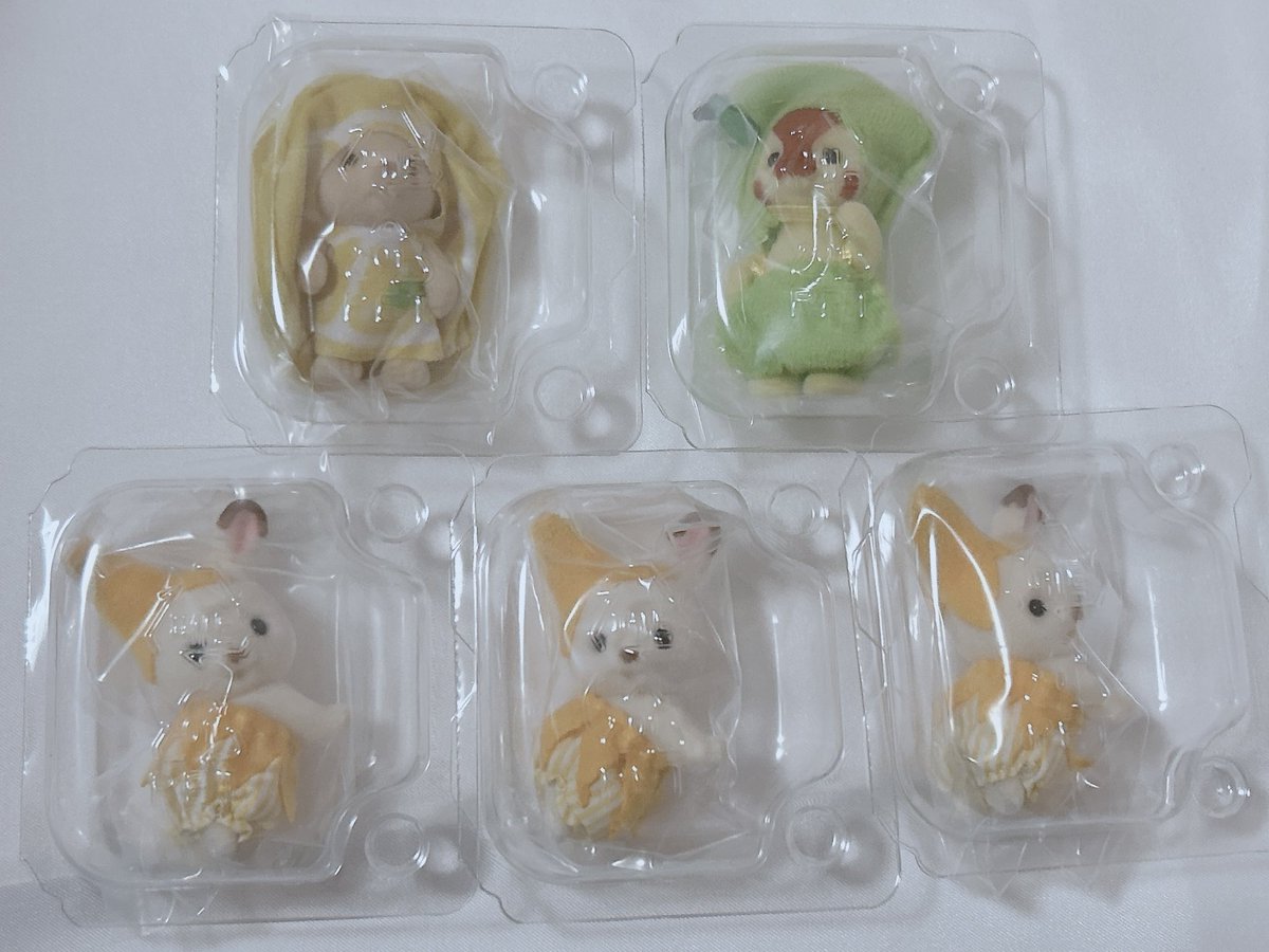 あけび tweet media