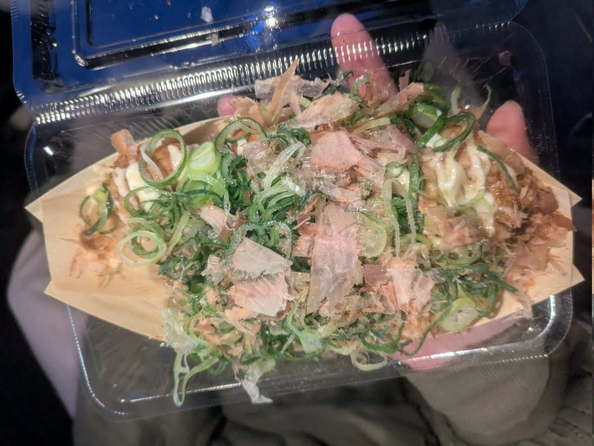 JUN_SAITOH_WHR's tweet photo. 「来た、買った、食った」

美味しい！！ https://t.co/GWyKbdpDIZ