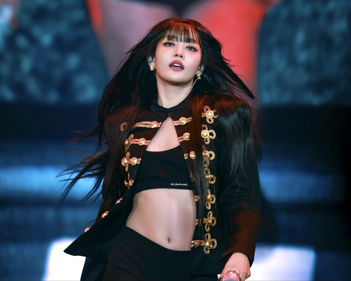 20260307 [Syncopation] in Taipei
Walking 🐈‍⬛ 

#아이들 #IDLE #MINNIE
#민니 #มินนี่ #ミンニ