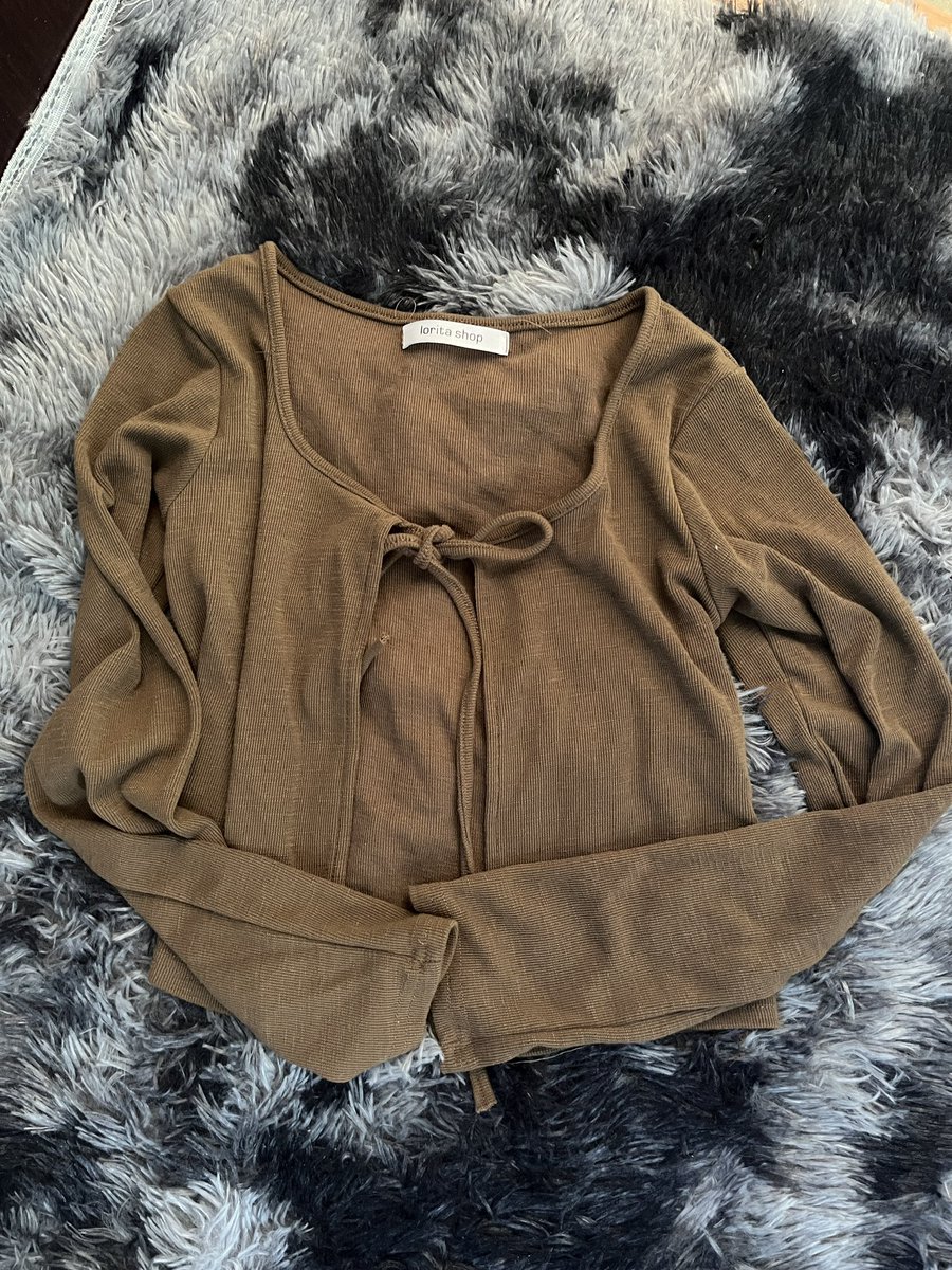 mipn19p's tweet photo. เสื้อคลุม
- 65฿

📦shipping 35฿

#ส่งต่อเสื้อผ้ามือ2 #ส่งต่อเสื้อผ้า #ส่งต่อcintage #ส่งต่อstylist #ส่งต่อเสื้อผ้ามือสอง #เสื้อผ้ามือสอง #โล้ะตู้เสื้อผ้า #ส่งต่อกระเป๋า #ส่งต่อคสอ https://t.co/RTneUZOLBD