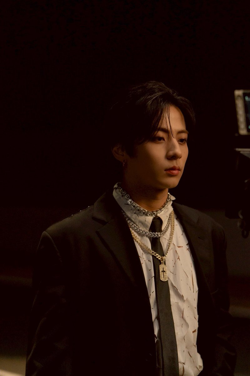 2nd ALBUM『NEOMATIC』 #LILMATIC Music Video 𝐁𝐞𝐡𝐢𝐧𝐝 𝐓𝐡𝐞
