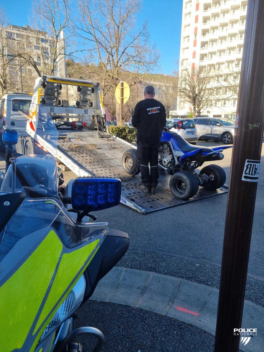 Police Nationale 42 tweet media