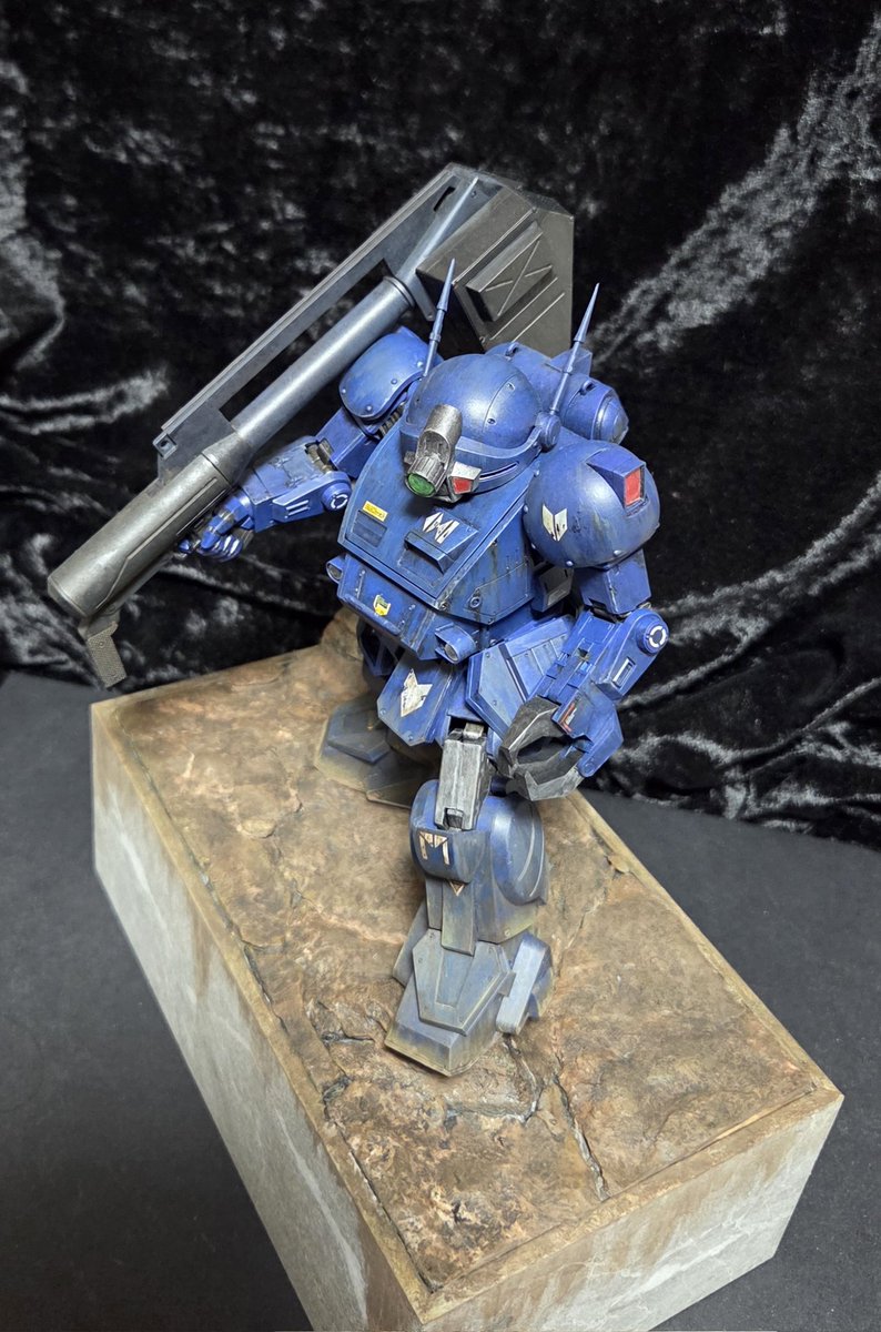 #突然カッコイイ青を無言で貼る