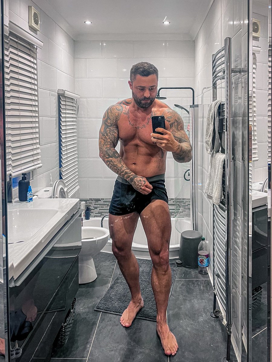 Spencerax tweet media