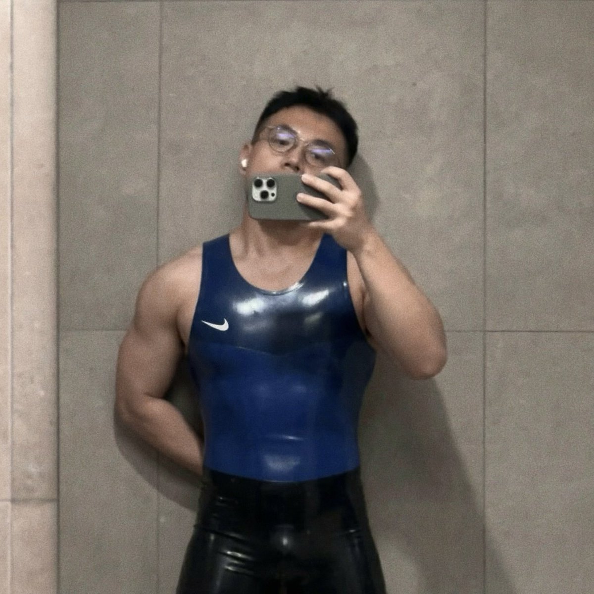 洛貝魯特🌐 tweet media