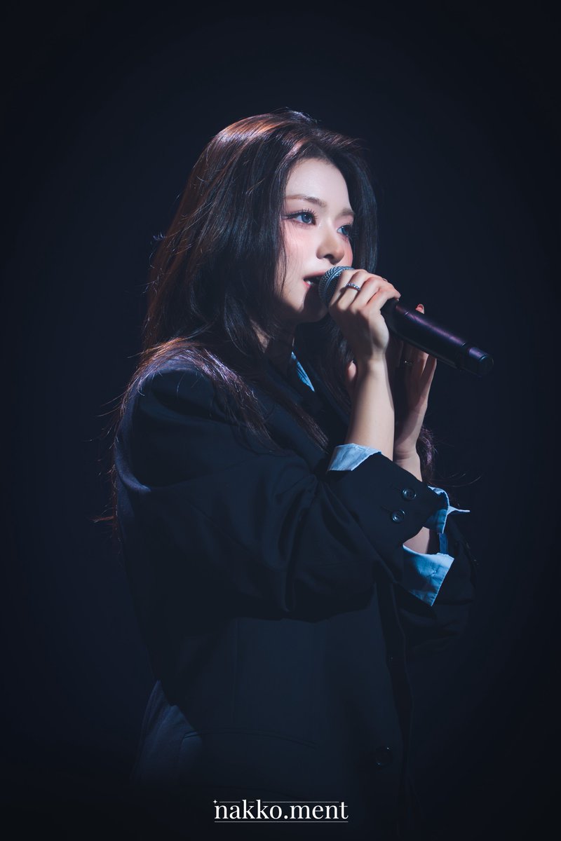 어둠속에서도 빛나는 별 하나
260228 나우투모로우 Japan 나경 HQ
#fromis_9 #프로미스나인 #이나경 #LEENAGYUNG