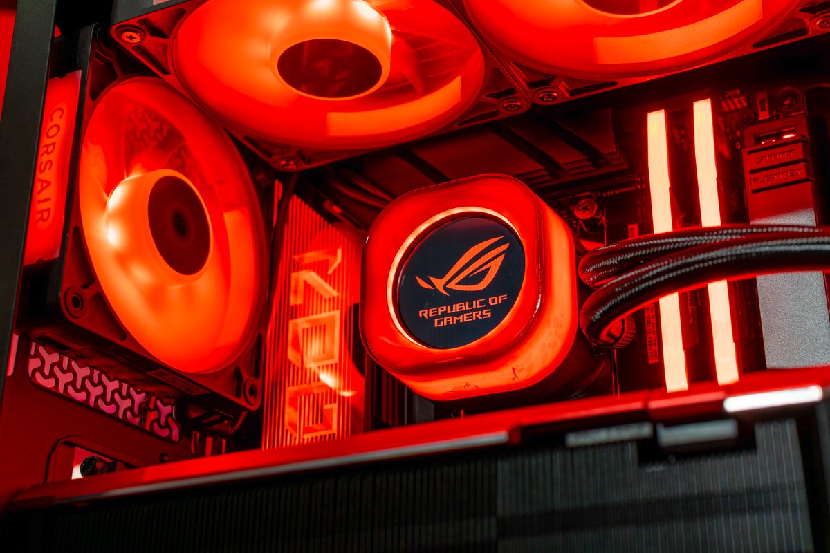 PCSpecialist tweet media