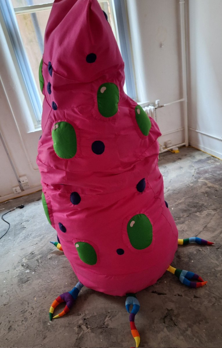 theartoflorcan's tweet photo. Sucrosian Maxima - Malignant Monolith. 

#art #sculpture #3d #textiles #felt #fabric #softmaterials #candy #sweets #sweettreats #candinomicon #colourful #rainbow #pink #blob #sewing #needleandthread #thread #misstitched #irishart #irishartist #dublinartist #lorcancassidy https://t.co/fGt1AWbNaB