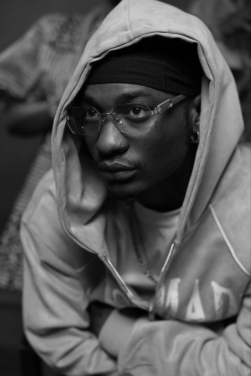 hyce_thegreat's tweet photo. +1 🎉 today and I still Got lethal face Card ! 🐧.. 

ps : I just dropped a song "Te amo"  .. would love you to check it out .  #Trending https://t.co/tnRGKzmvEL