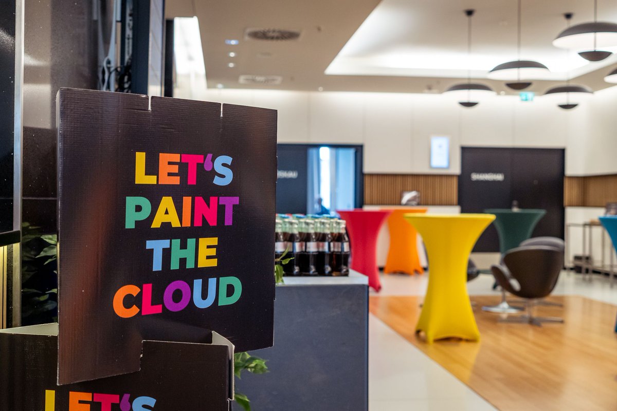 ColorCloud tweet media