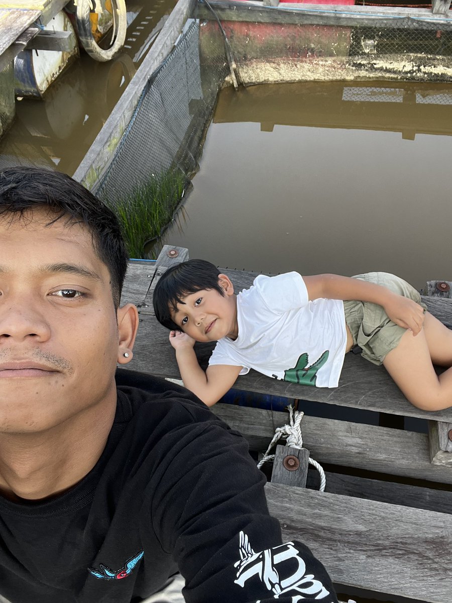 awenbelumtidur tweet media