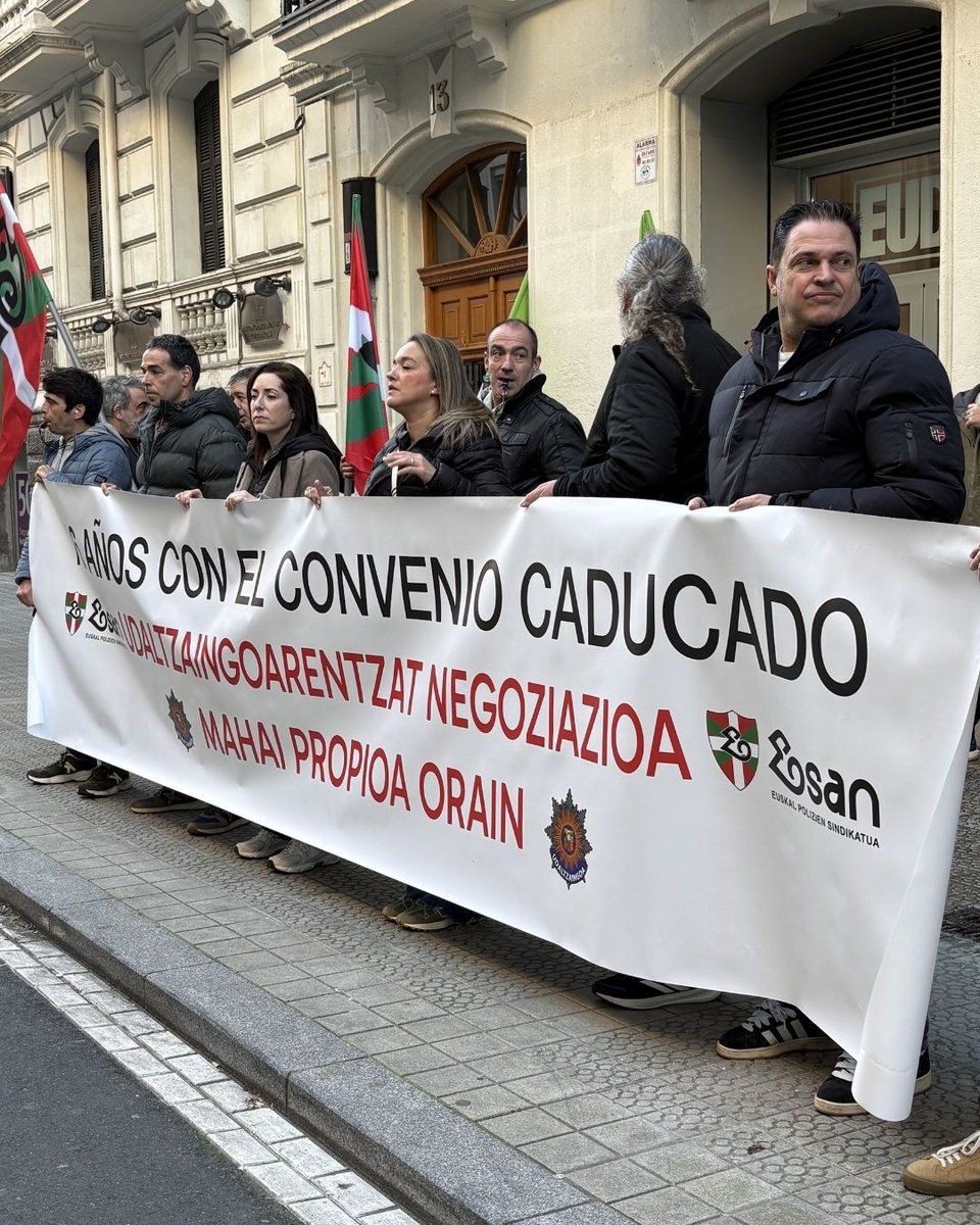 🚨ERTZAINTZA UDALTZAINGOA MIÑOIAK FORUZAINGOA🚨 tweet media