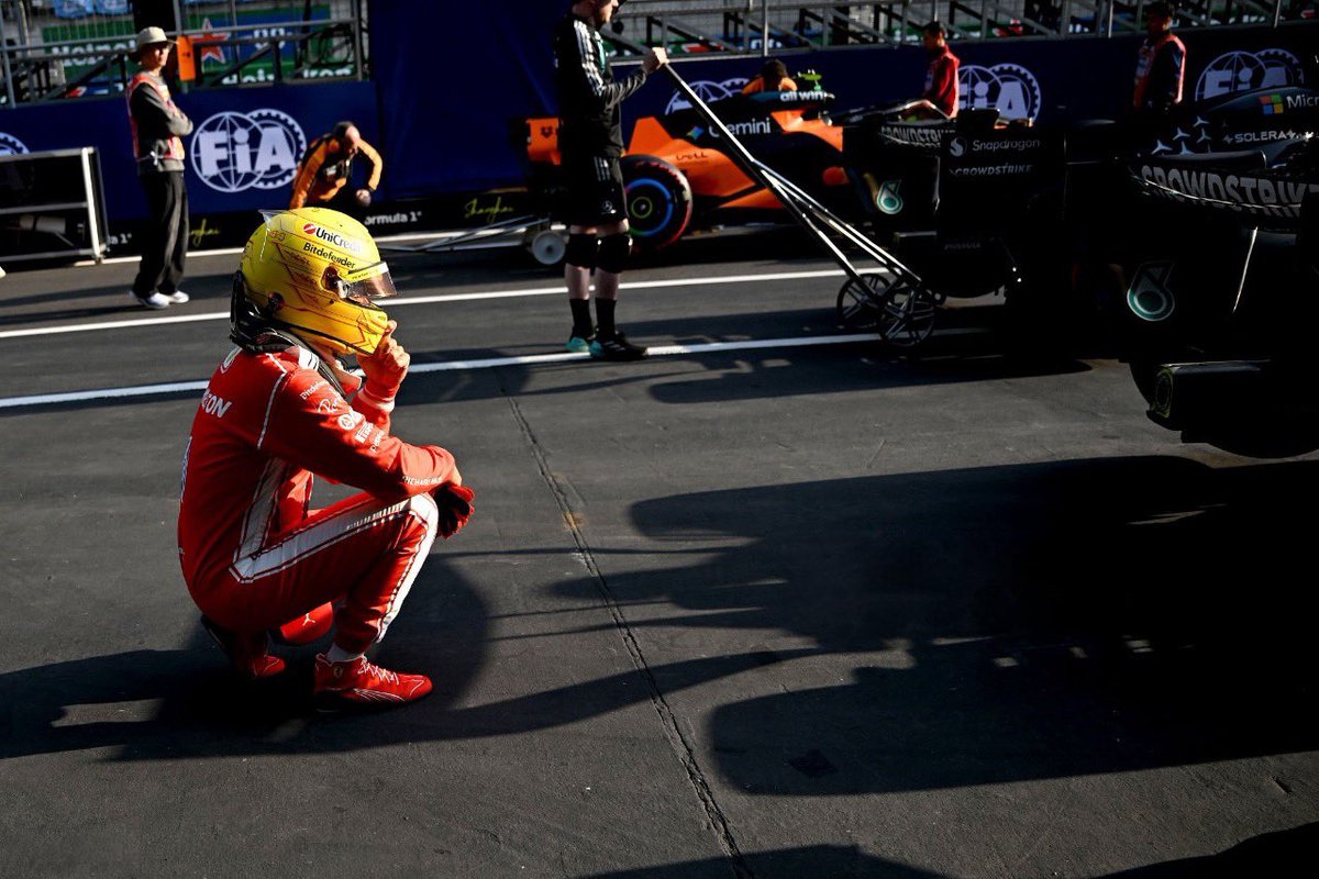 sin ⁴⁴ tweet media