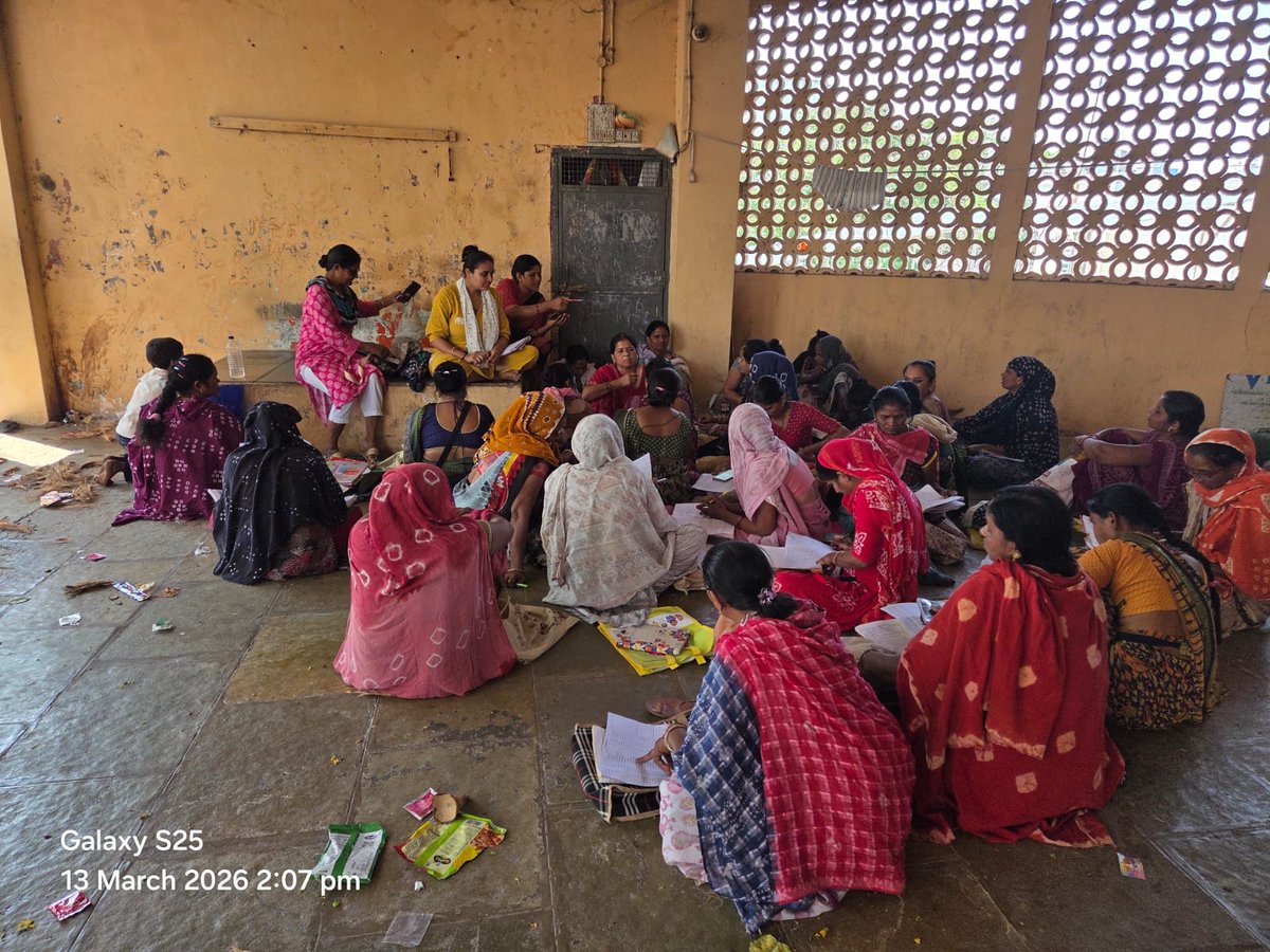 આજરોજ દાહોદ ઘટક ૧ ના મુખ્યસેવિકા દ્વારા નગરાળા, મોટીખરજ, જેકોટ, બાવકા ના કાર્યકર ની મિટિંગ નું આયોજન કરી ને ટેકો ના ડેટા નું વેરિફિકેશન કરવા માટે કાર્યકર ને સૂચના અને માર્ગદર્શન આપવામાં આવ્યું. જેથી પોષણ ટ્રેકર માં લાભાર્થી નો એન્ટ્રી થાય.