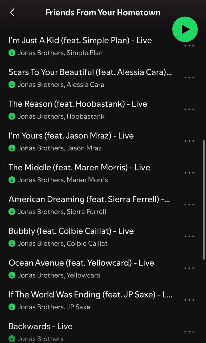 johnmainw's tweet photo. precisamos falar o quanto eles arrasaram nesse lançamento gente olha isso tem os maiores sucessos dos anos 2000 e os mais recentes da banda gravados durante a turnê com artistas da cidade por onde passaram pqp eles foram gigantes aqui!!! https://t.co/LOFoRkOWnG