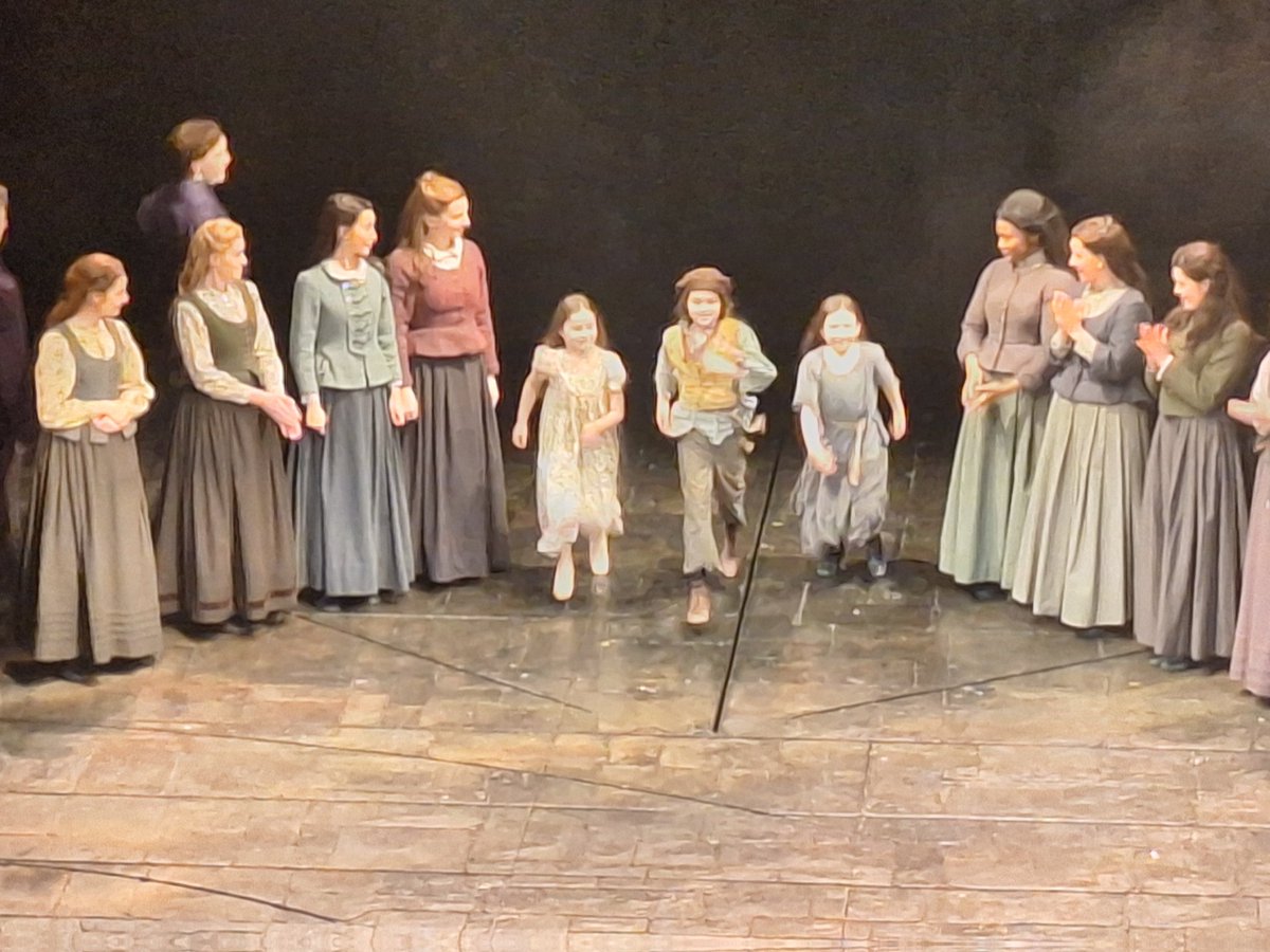 Upton House Form 6 tweet media