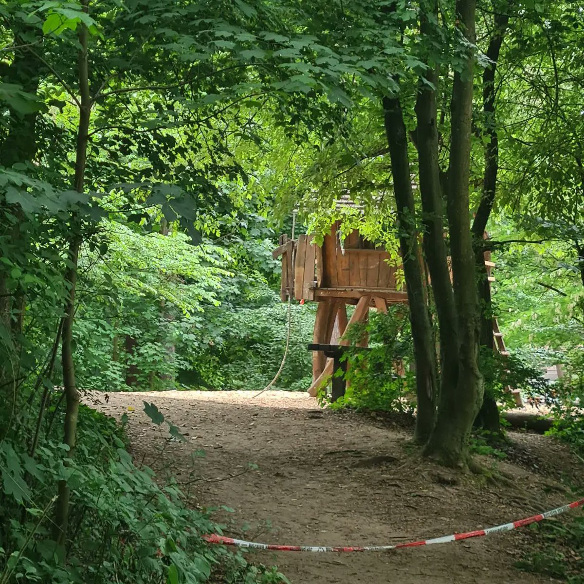 Europa.com tweet media