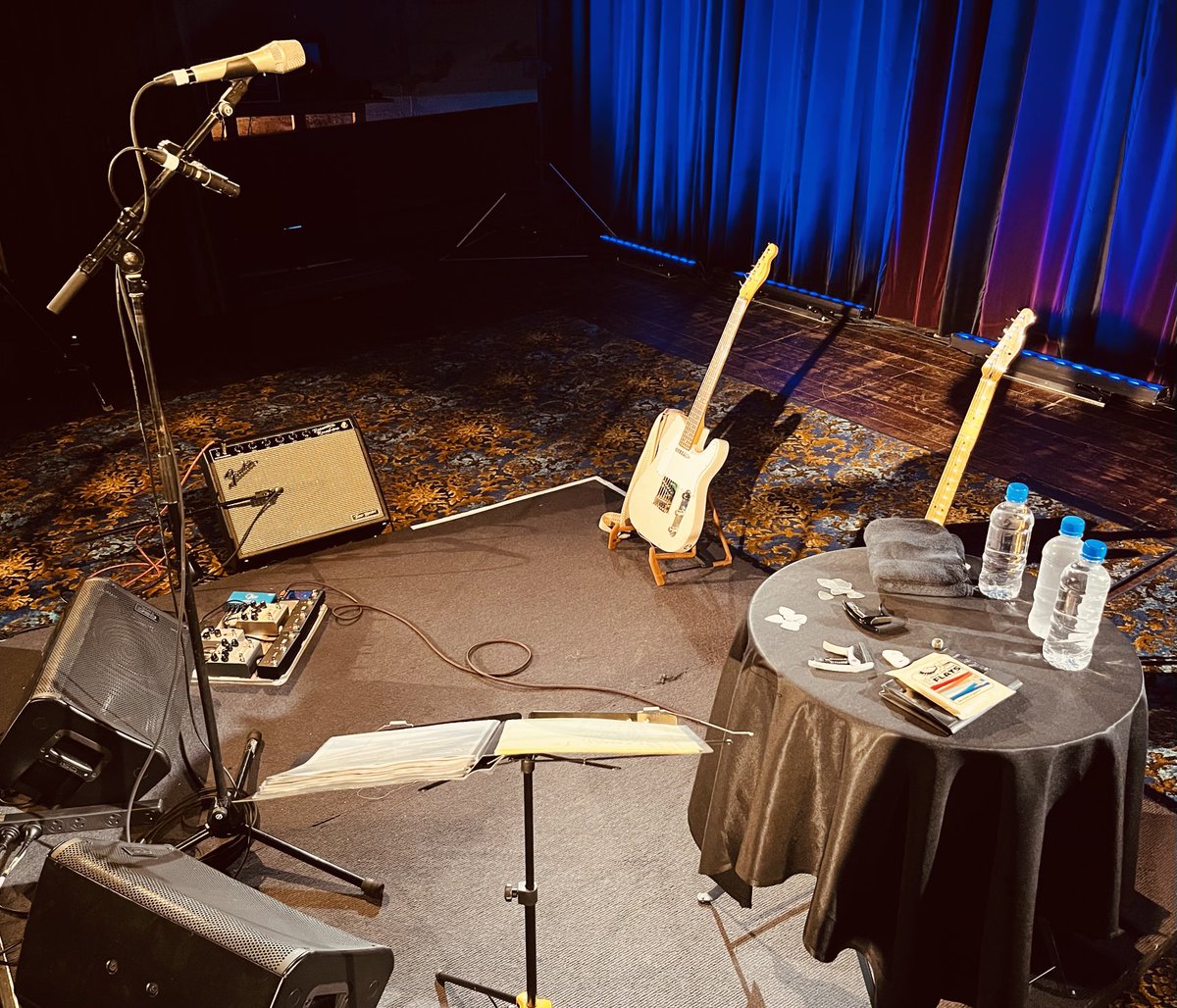 Lloyd Cole tweet media