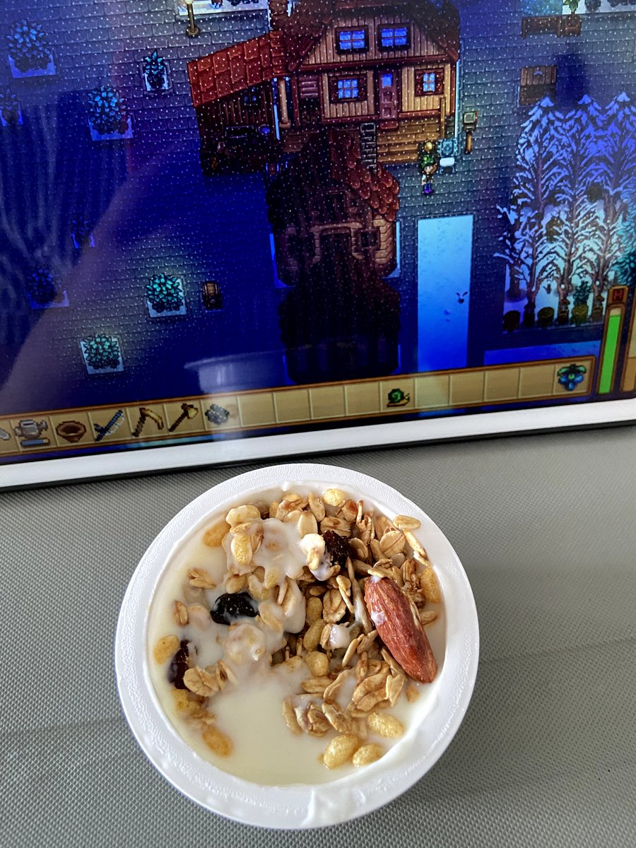 Hawa libur udh bikin males kerja banget, padahal ga ada libur wkwk