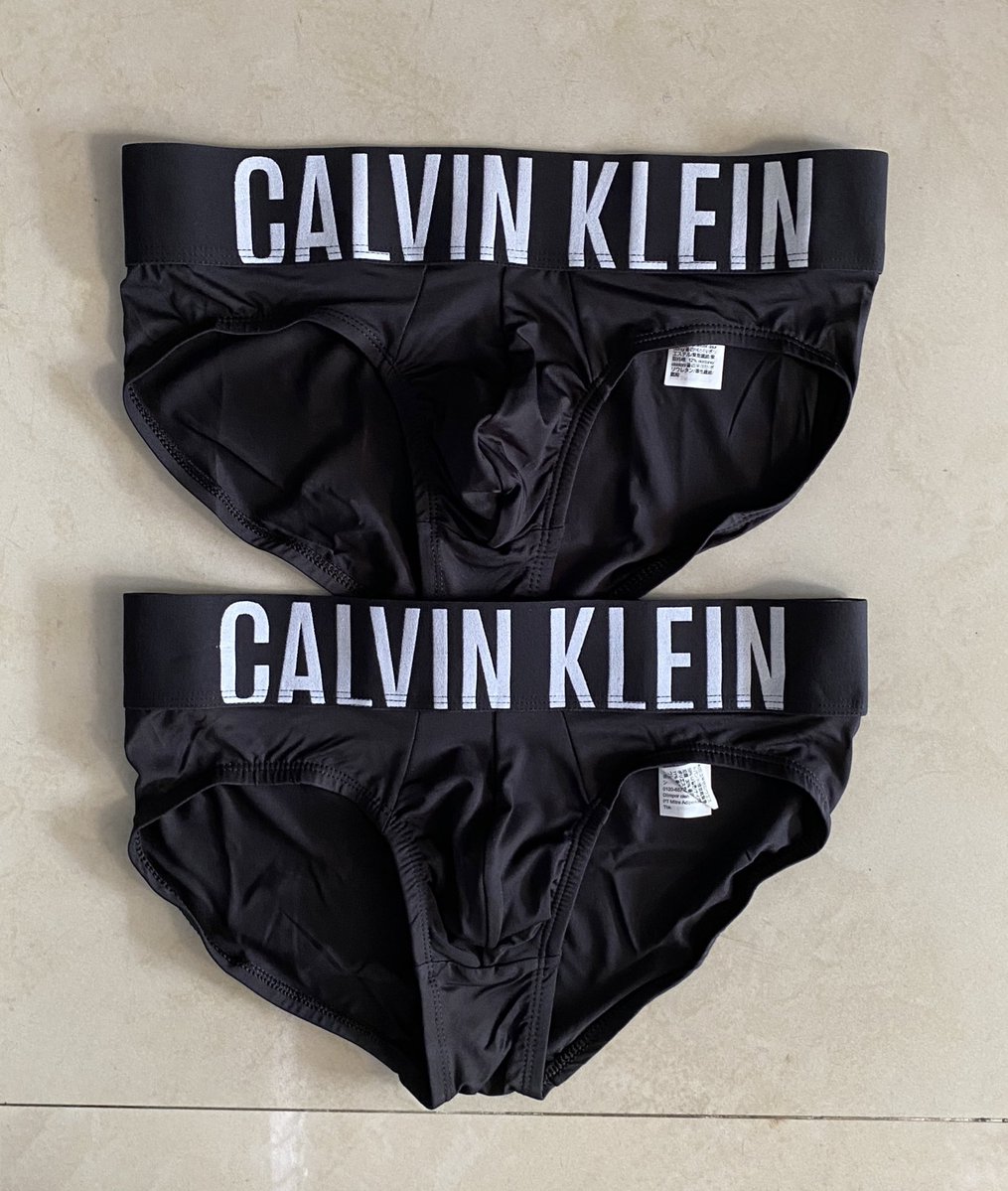 สายลม tweet media