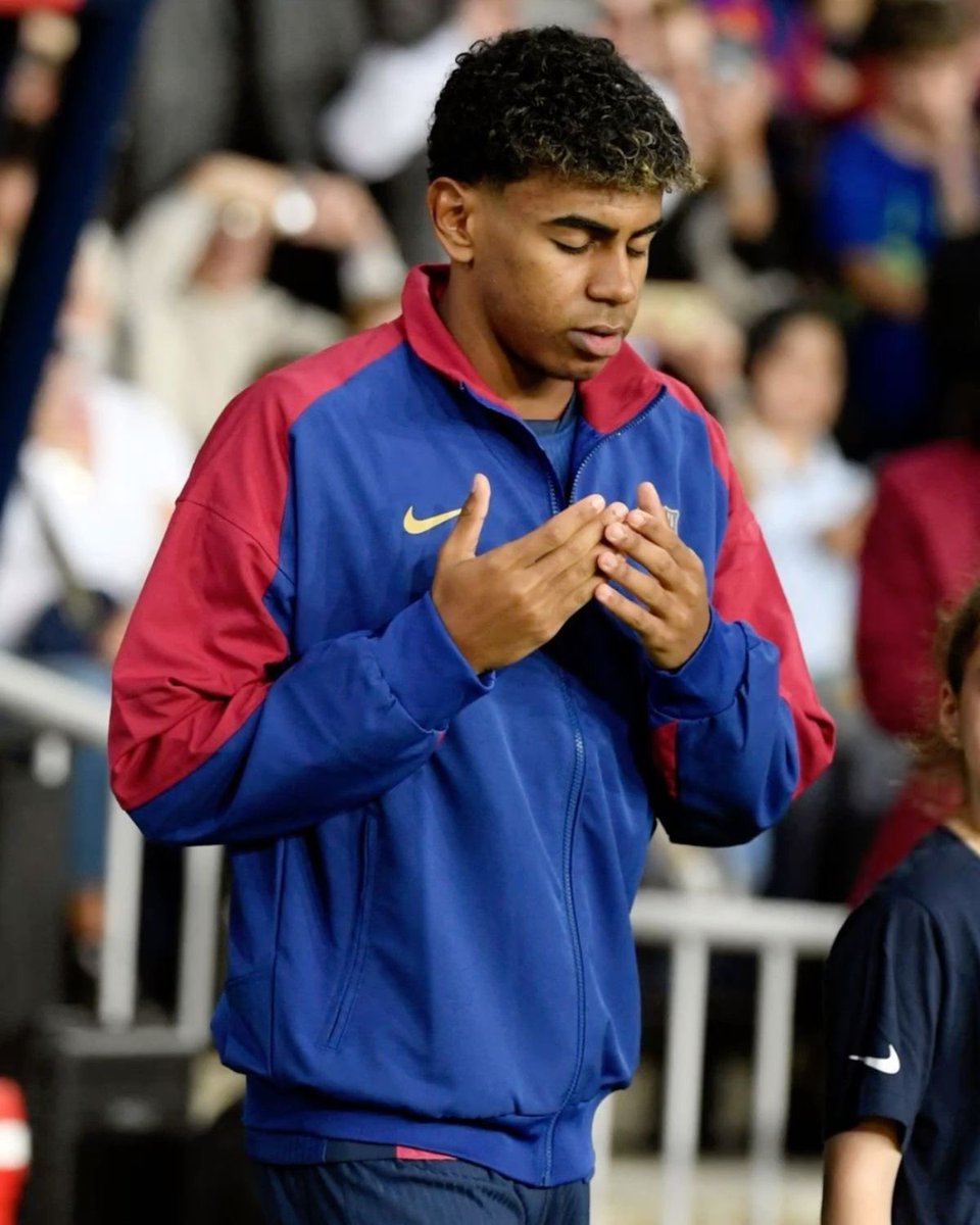 It’s another brand new day.
Good Morning Beautiful People. 

Happy Weekend 💙❤️