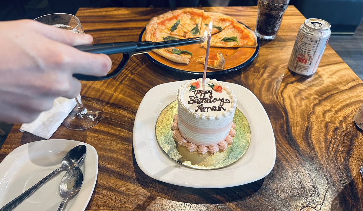 Amn || Designer tweet media