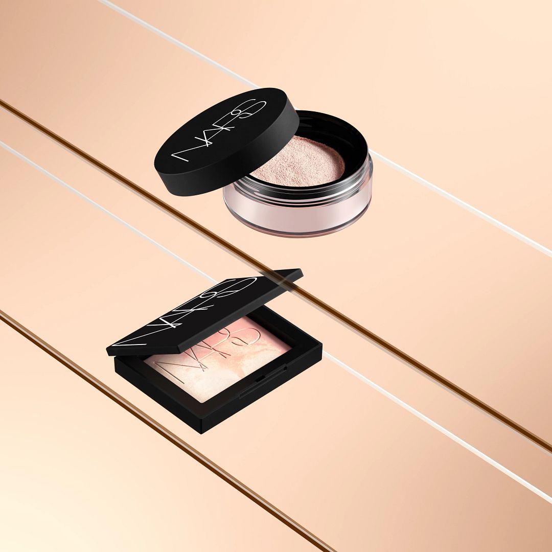 NARSCosmeticsJP's tweet image. 【待望の復刻】数量限定パウダーキット
LIGHT REFLECTING™ PRISMATIC POWDER KIT

パステルカラーのパウダーが肌に光沢感を。
お好きなアイテムを組み合わせてお楽しみください。

▽詳細はこちら
narscosmetics.jp/lr_powder_kit/… 

＃NARS ＃ナーズ