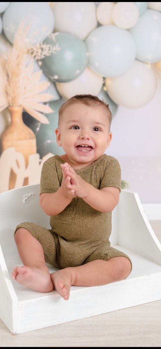 _torresjo's tweet photo. ojalá todos en la vida tengan un Enzo, pero no este Enzo, porque este es mío y lo hice yo🥹💘🌼 https://t.co/9DgQIjnOln