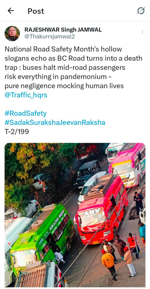 Thakurrsjamwal2's tweet image. Miles to Go T-28/199
2024-25 posted vanishing #Footpaths, passengers picked/ dropped amid traffic- Autos plying without meters. 
In 2026 the same chaos persisted @narendramodi ji
@vishesh_jk preaches to schools- but officers must open eyes to Jammu's neglected streets@ajaykraina