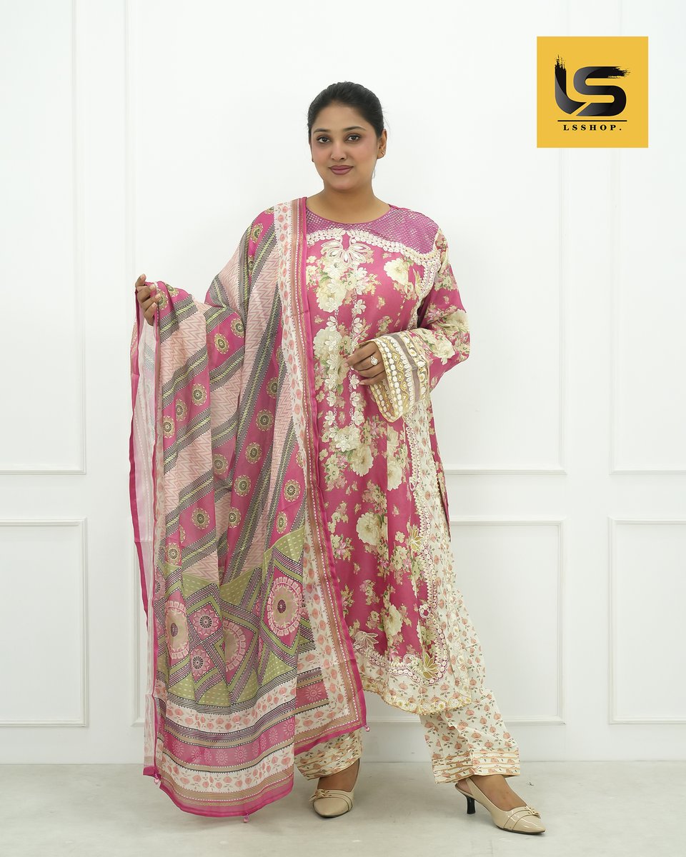 LadiesSpaceBD's tweet image. LS SHOP নিয়ে এসেছে প্রিমিয়াম সালোয়ার কামিজ, গোলাপি রঙের ফুলের ডিজাইন সহ।
এখনই অর্ডার করতে ইনবক্স করুন।
 হটলাইন: 01971-464933
#LSSHOP #SalwarKameez #PremiumCollection #LadiesFashionBD