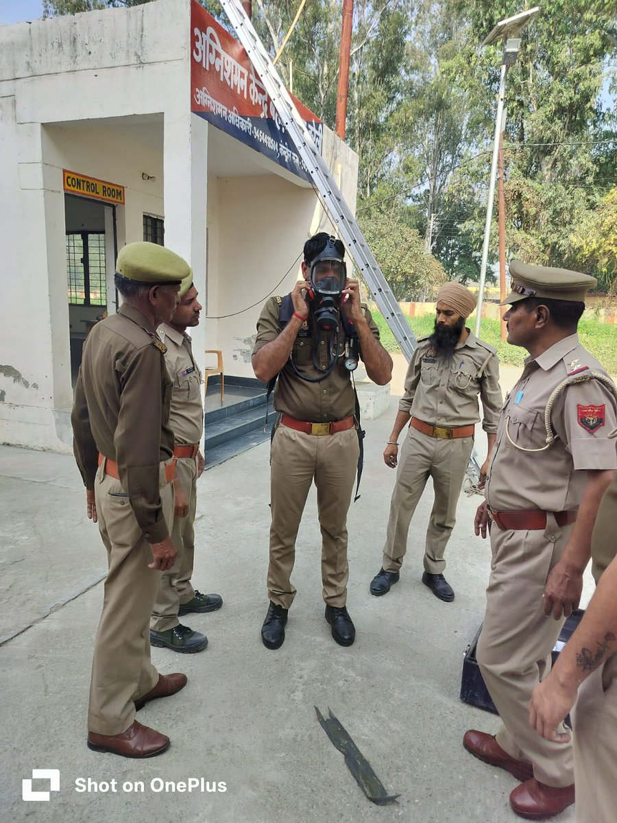 BAREILLY FIRE AND EMERGENCY SERVICES tweet media