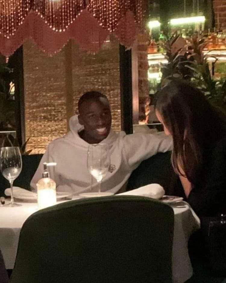 Real Madrid Pictures That Go Hard tweet media