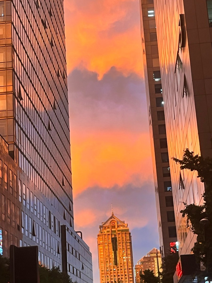 Transaction Advisor tweet media