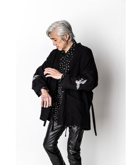 THEROADIESHOP's tweet photo. 3月14日 (土)12:00より 
RUDE GALLERY 新作アイテムがリリースされます。
ぜひチェックしてみて下さい。

https://t.co/KpgDVTvNSF https://t.co/mlQ5IAZKNg