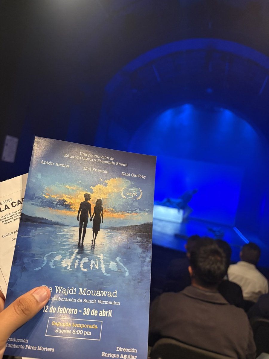 ErickVicencio02's tweet photo. Gracias @edresenateatro por la invitación a #Sedientos🎭❤️
Excelente obra!! 👏🏻 https://t.co/2yh5RA2K2r